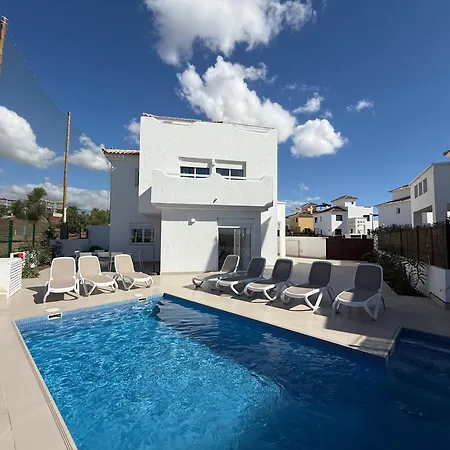 Villa 13 - Modern Princess *