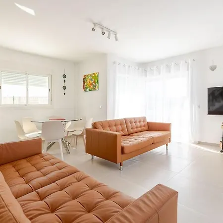 Easy Tenerlife - Modern Princess * San Miguel de Abona