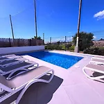 Easytenerife - Modern Princess *